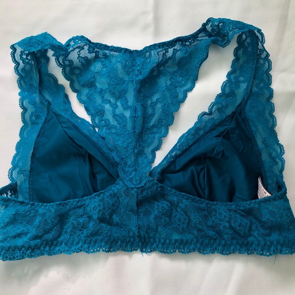 NWOT Victoria’s Secret Bralette - Picture 3 of 4